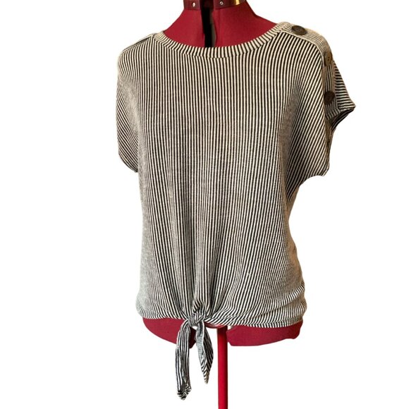 EXCLUSIVE ONE - Shirt cap sleeves Front tie knot Gray & white stipes x-large - Picture 1 of 9